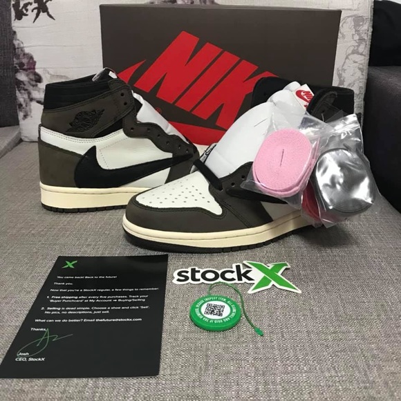 deadstock travis scott jordan 1